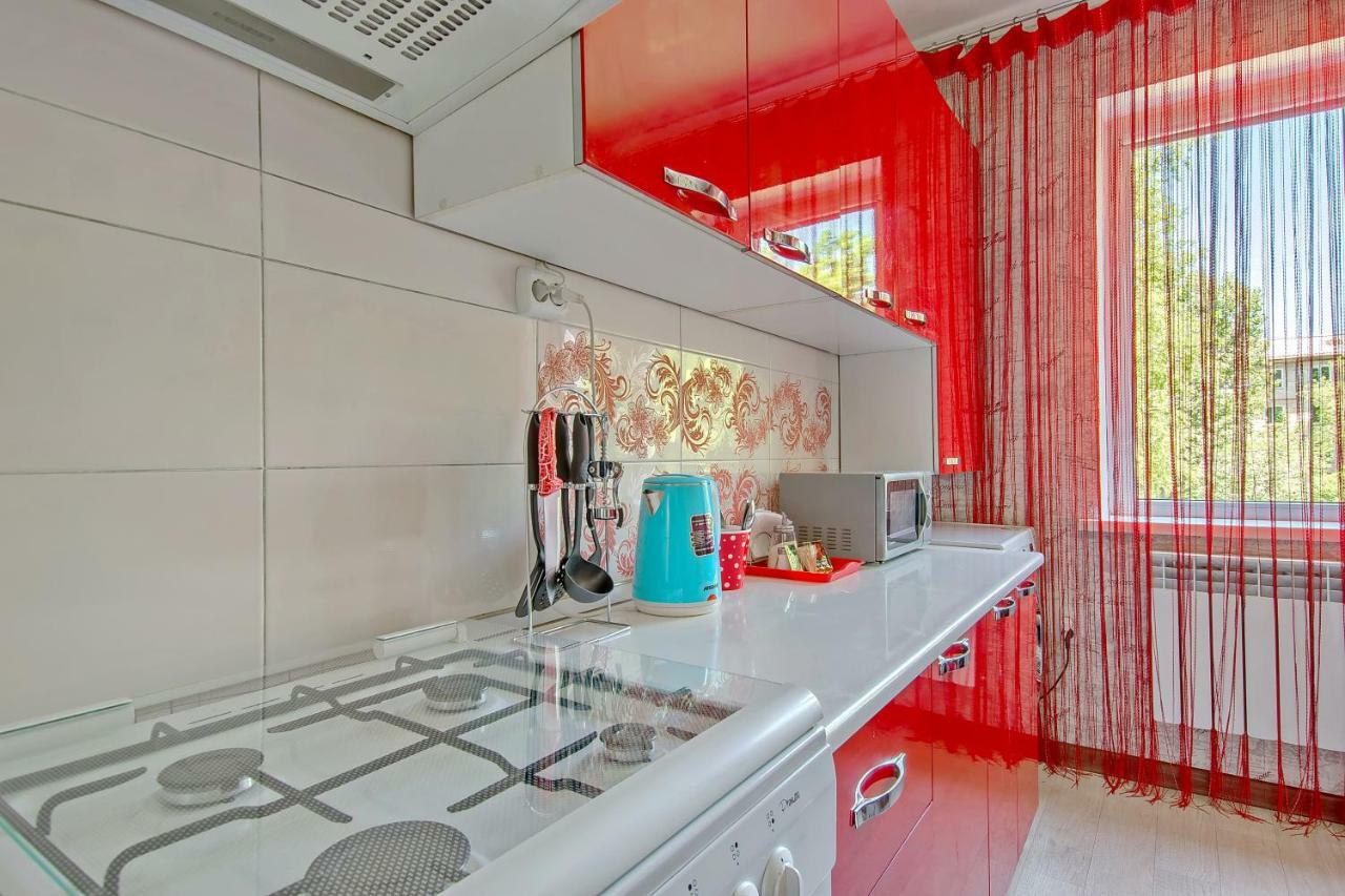 Cozy Apartment On Rozybakiev 145. Atakent Almaty Exterior photo